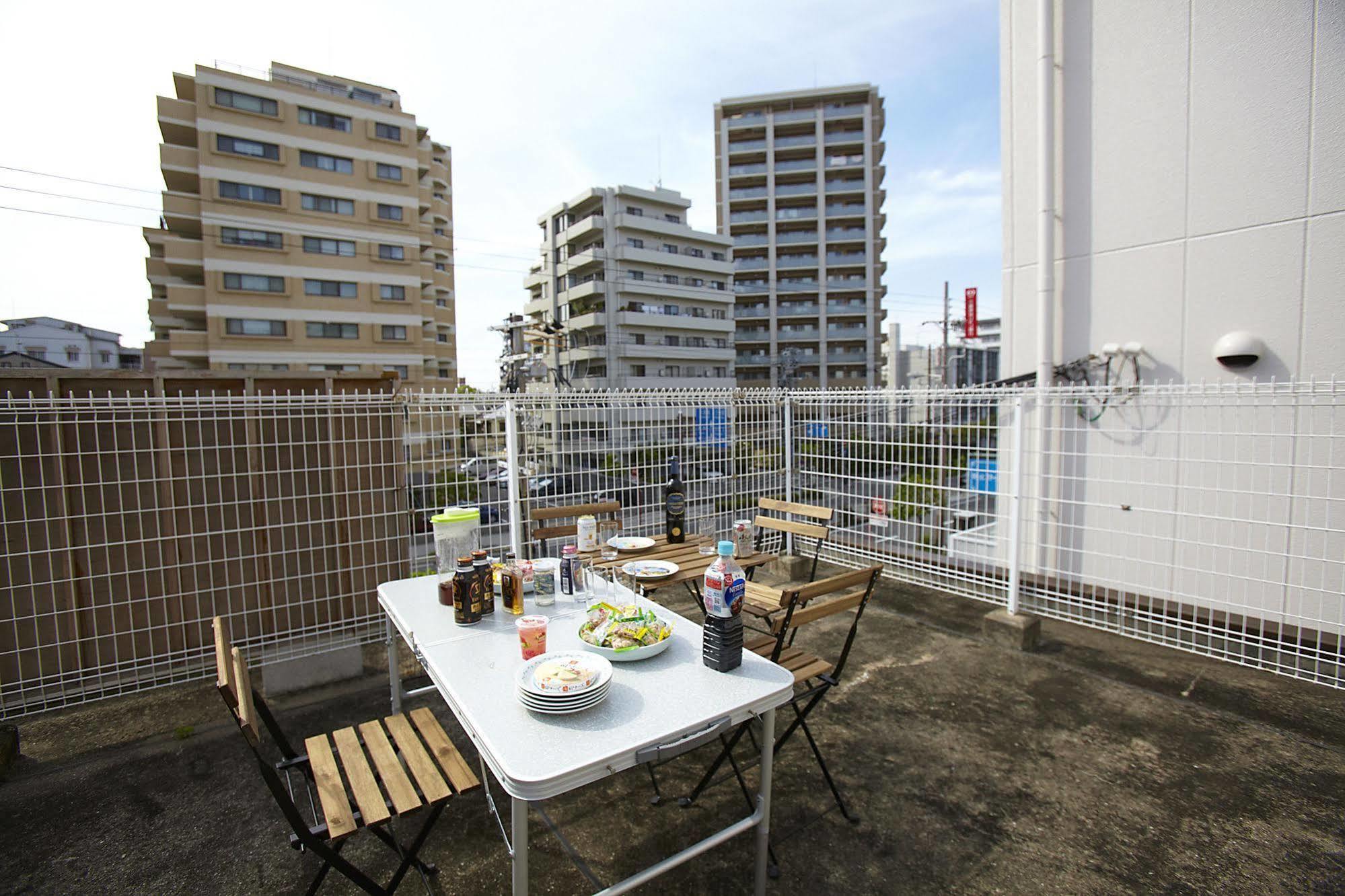 Bonfire Hostel Osaka Dış mekan fotoğraf